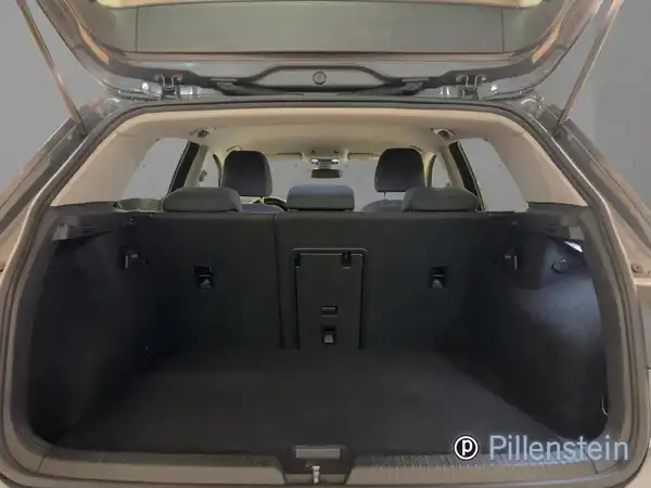 VW GOLF (16/16)