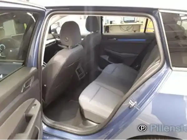 VW GOLF VARIANT (7/11)