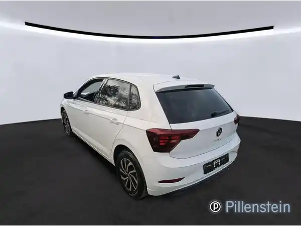 VW POLO (4/9)