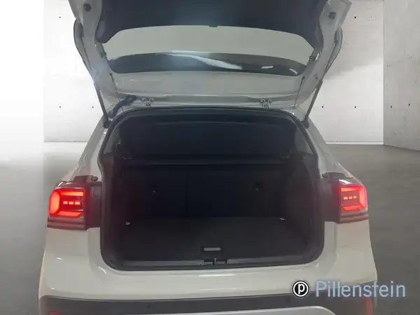 VW T-CROSS (17/19)