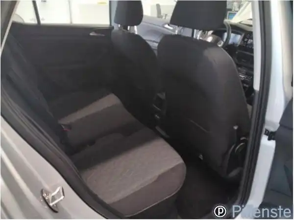 VW T-CROSS (4/7)