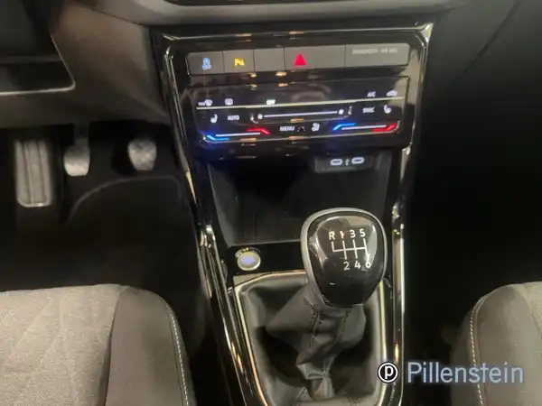 VW T-CROSS (14/19)