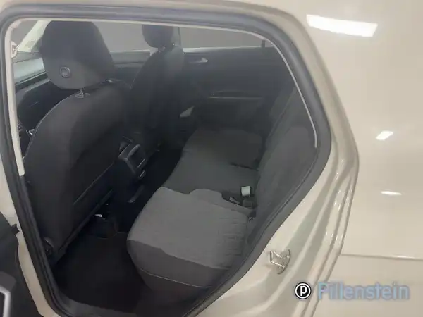 VW T-CROSS (10/19)