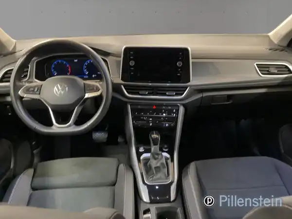 VW T-ROC (10/16)