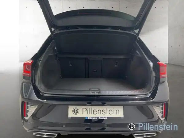 VW T-ROC (15/16)