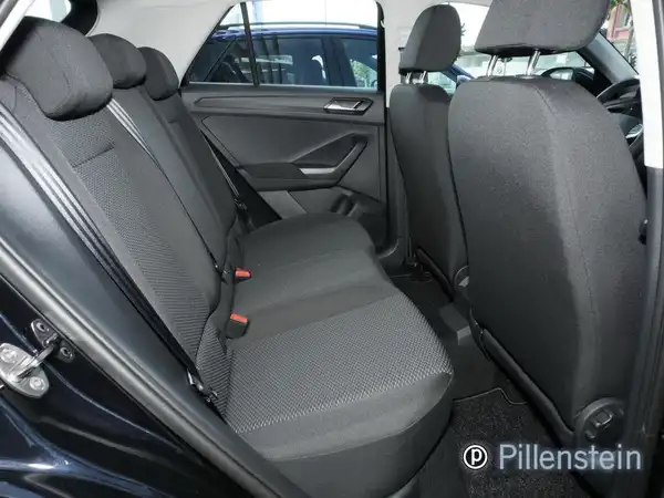 VW T-ROC (5/10)