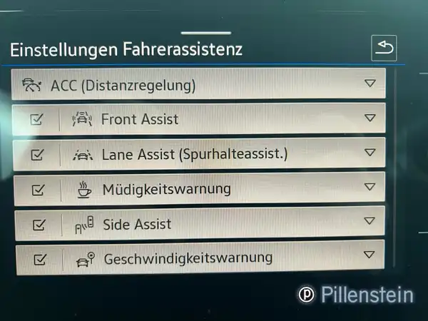 VW T-ROC (5/10)