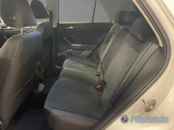 VW T-ROC (11/19)