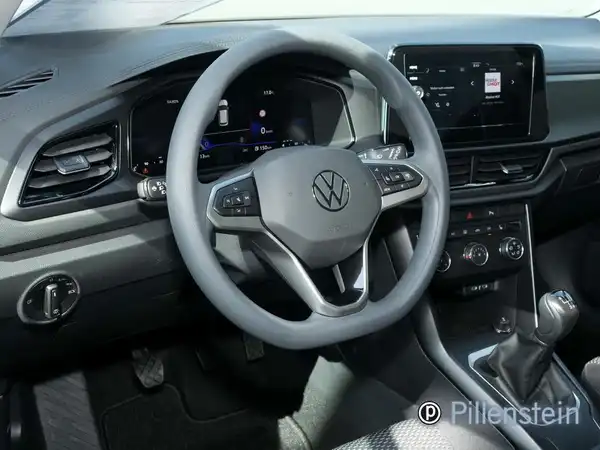 VW T-ROC (6/10)