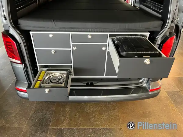 VW T6.1 KOMBI (13/16)
