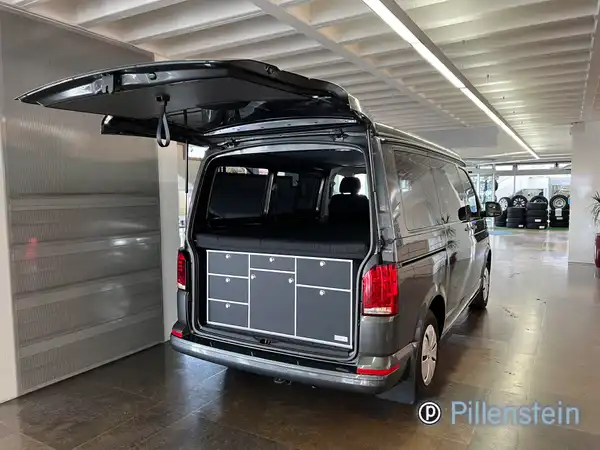 VW T6.1 KOMBI (15/16)
