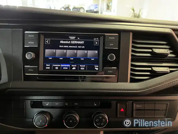 VW T6.1 KOMBI (8/16)