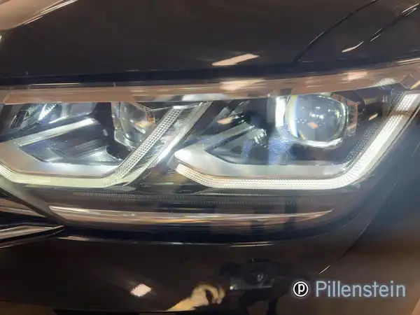 VW TIGUAN (15/16)