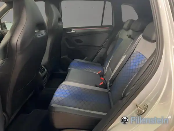VW TIGUAN (9/16)