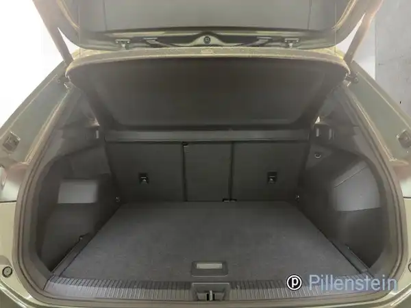 VW TIGUAN (16/16)