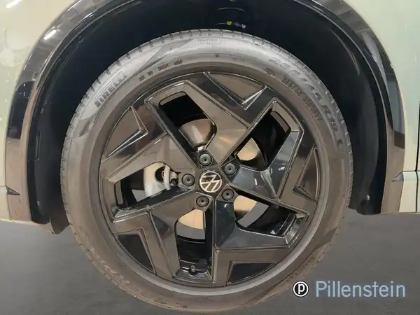 VW TIGUAN (6/16)