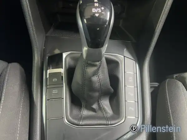 VW TIGUAN (14/16)