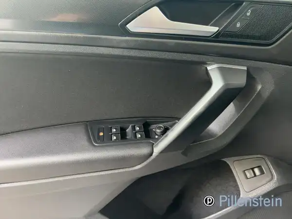 VW TIGUAN (7/16)