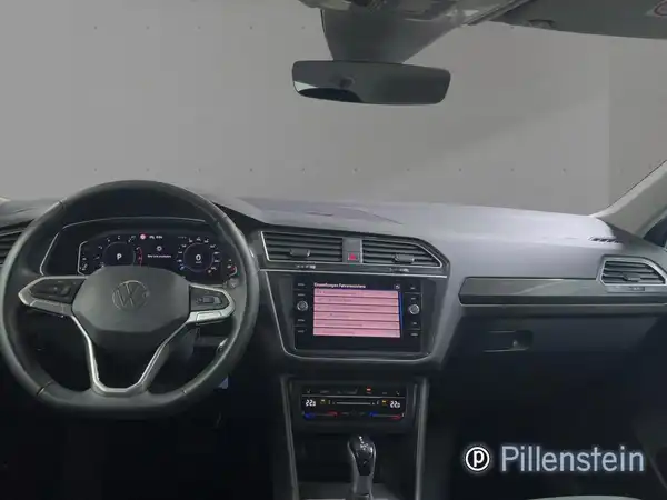 VW TIGUAN (8/16)
