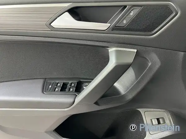 VW TIGUAN ALLSPACE (5/16)