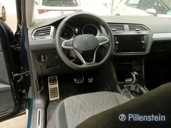 VW TIGUAN (6/10)